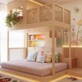 Không gian nội thất ấm áp với chiếc giường tầng thông minh